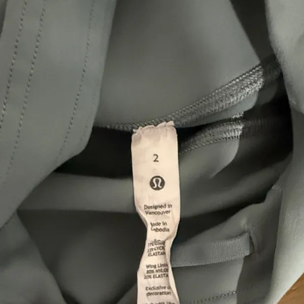 Lululemon High-Waisted Leggings - Image 3