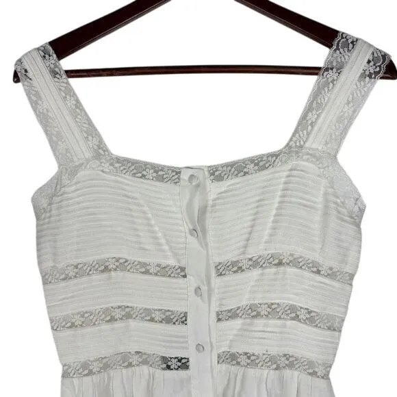 Storia NWT‎ White Lace Buttons Mini Babydoll Dress Women's Small - Image 2