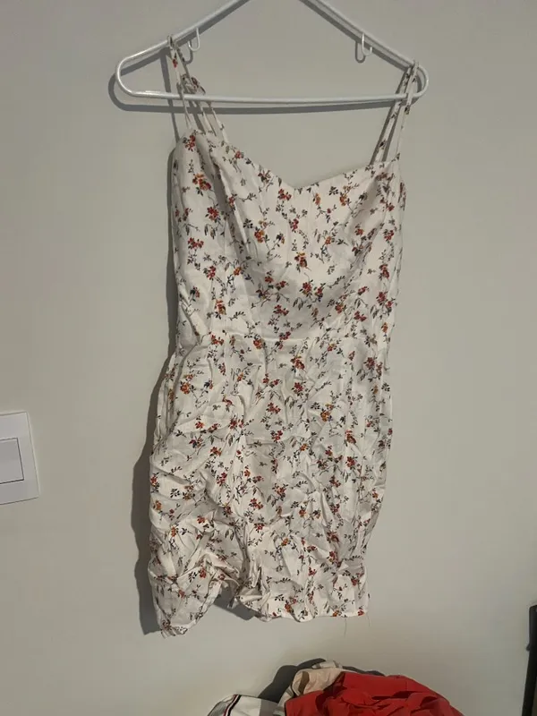 Reformation Roarke Linen Floral Dress in Gabrielle print - Image 8