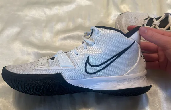 Nike Basketball Shoes Women’s - Image 9