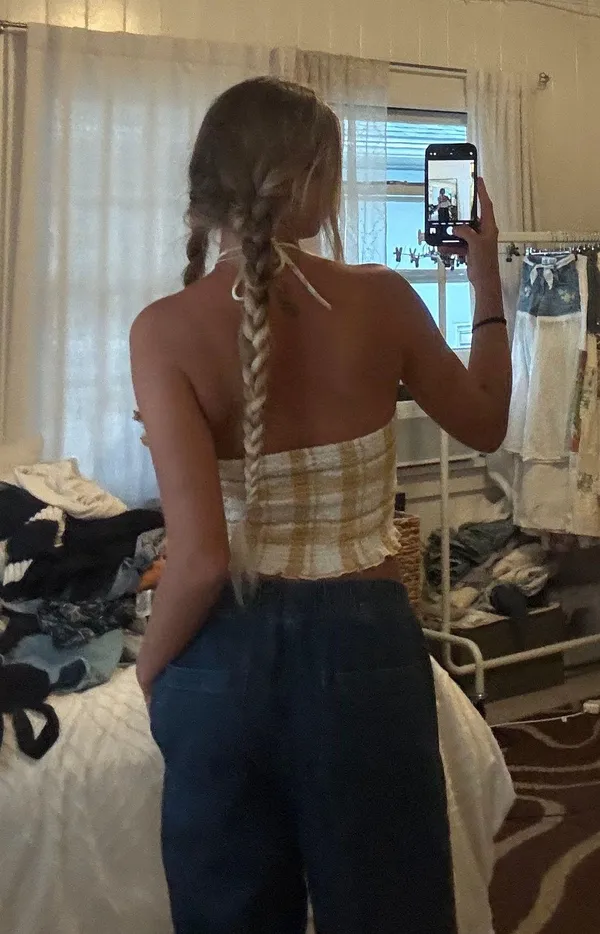 Halter - Image 2