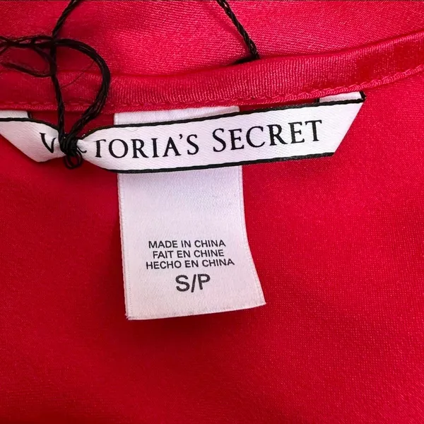 Victoria-s-secret Women's Red and White Vest - Image 5