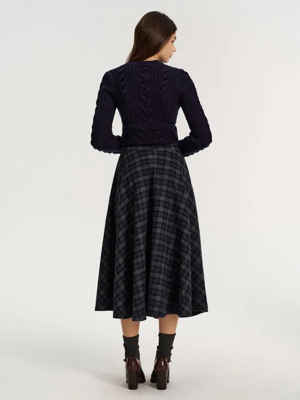CoMMENSE Plaid Tweed Midi Skirt SPU: OA250929034 COLOR - Navy, Size Medium NWT - Image 2