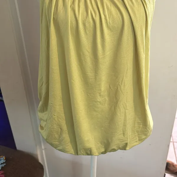 Lululemon tank with bra - Image 2