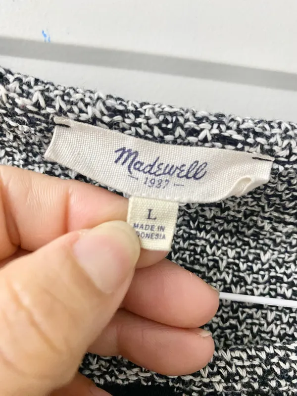 Madewell Sweater. Large - Image 3