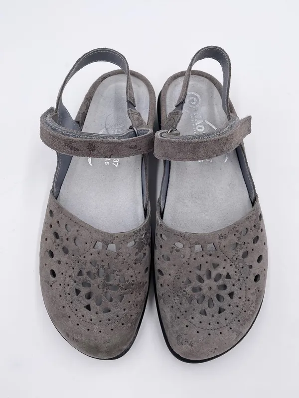 Naot Arataki Perforated Leather Slingback Mary Jane Flat Size 37 / 6 Grey Marble - Image 5