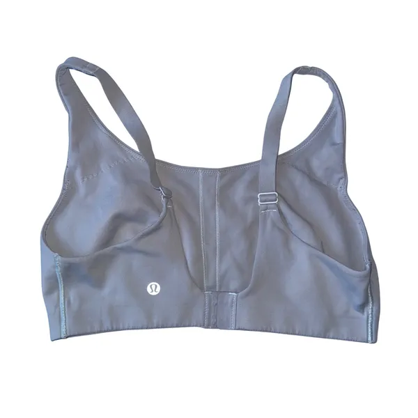 Lululemon Sports Bra Womens 10 C/D Light Purple Excellent Adjustable Support - Image 2