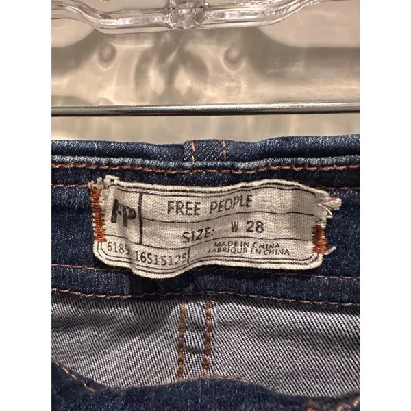 Free People High Rise Cropped Flare Jeans Seam‎ Detail Size 28 Denim Boho Retro - Image 2