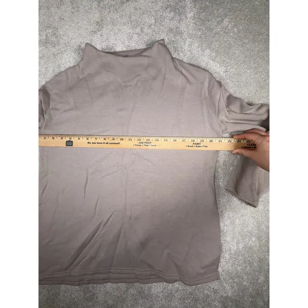 womens‎ free fly mock neck sweatshirt Medium - Image 6
