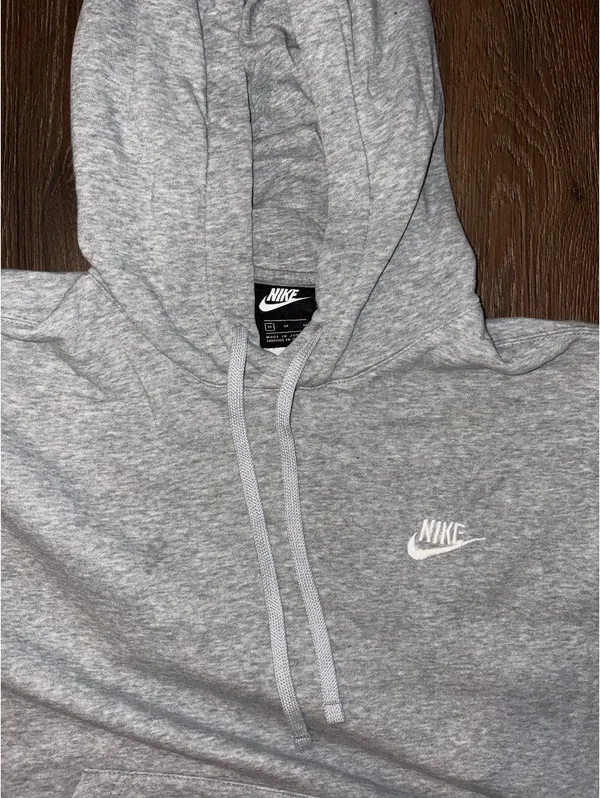 Nike Sweatshirt Hoodie - Image 2