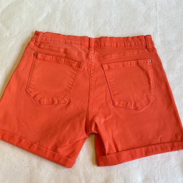 Kensie Orange Coral Cuffed Shorts - Image 6