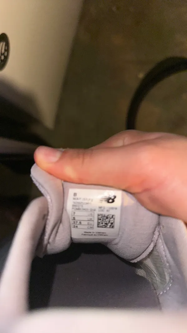 New Balance sneakers - Image 2