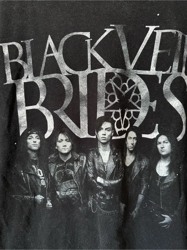 Black Band Logo Graphic Tee - Image 5