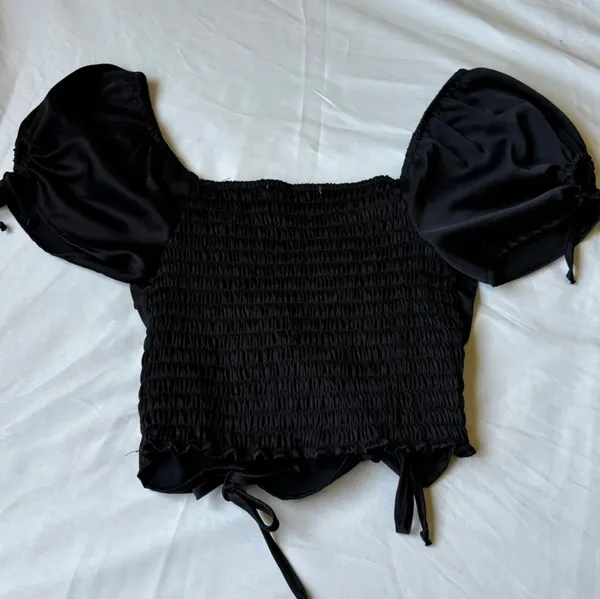 Liberty Love Black crop top - Image 4