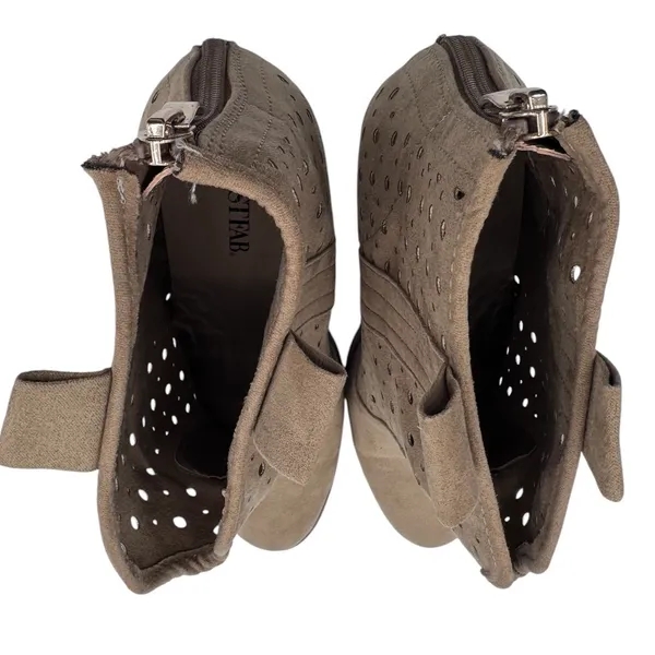 JustFab Women's 8 Taupe Booties Perforated Block Heel Ankle‎ Boots - Image 5