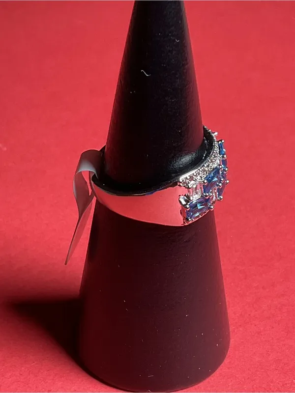Bomb Party RG54578 “Wrapped With Love” Lab Created Spinel Rhodium Sz 9 Ring NWT - Image 2