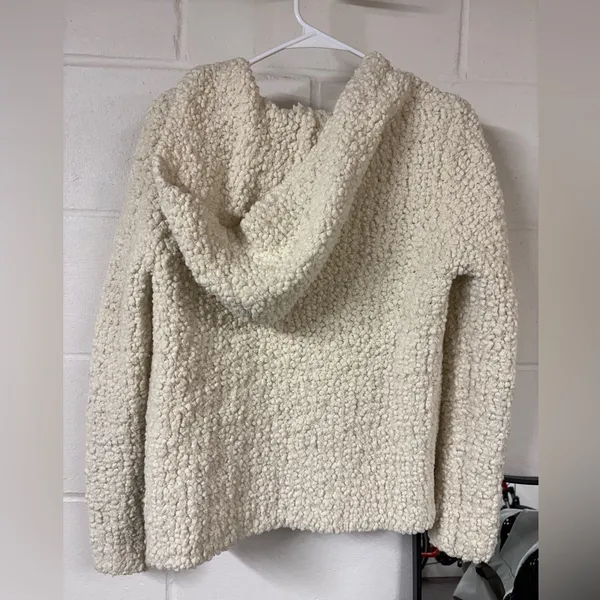 Barefoot Dreams Cozy Cream Sherpa Jacket - Image 2