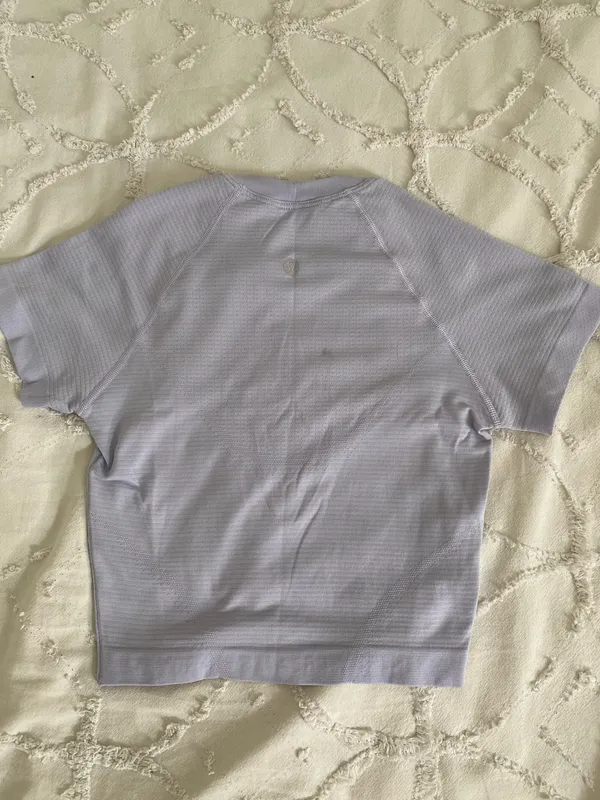 Lululemon top - Image 5