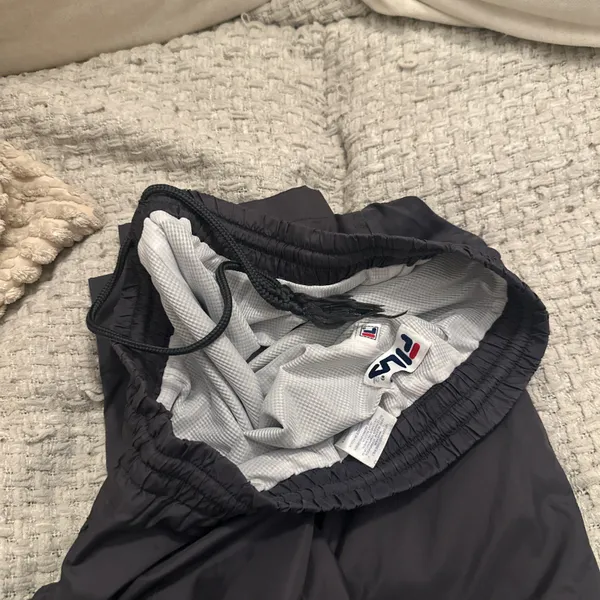 FILA Y2K vintage grey swishy track pants - Image 4