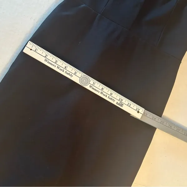 Lulu's Black Deep V Bodycon Sleeveless Sheath Midi Dress size Large fitted - Image 10