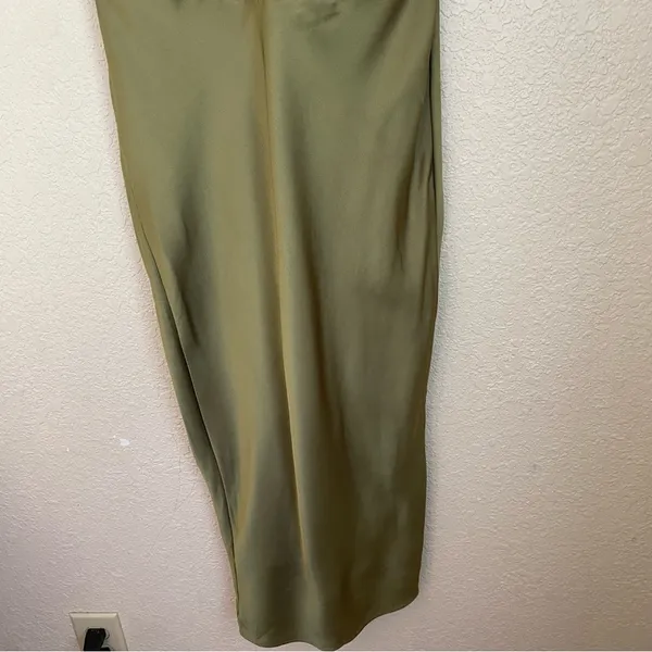 House of CB XS‎ D-DD Myrna Olive green Corset Slip Dress NWOT size XS - Image 6