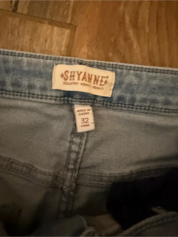 Shyanne Super Flare Jeans - Image 2