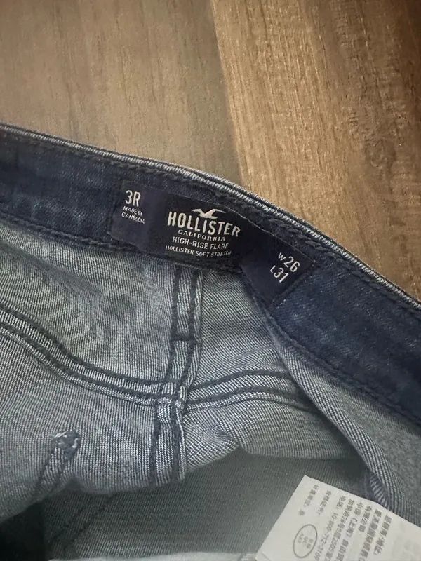 Hollister Flare Jeans - Image 3