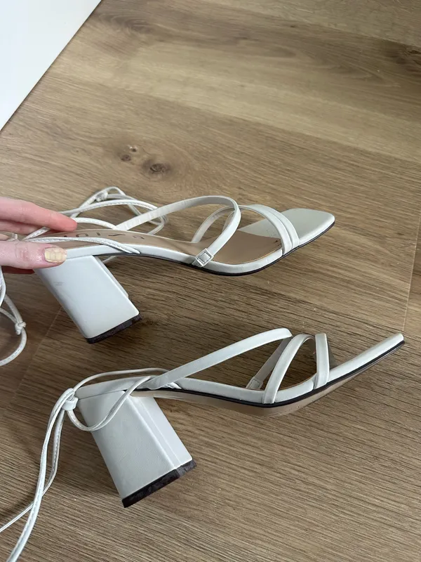 Heels White Size 6.5 - Image 2