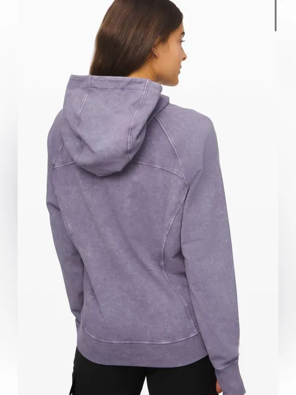 Lululemon Scuba Pullover hoodie in washed purple quartz size 6 - Image 2