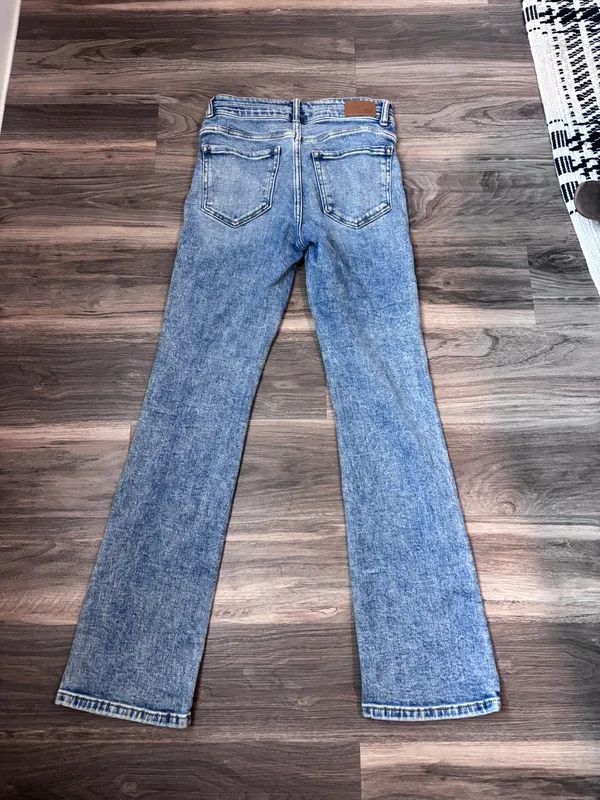 Buckle Bootcut BKE Jeans - Image 2