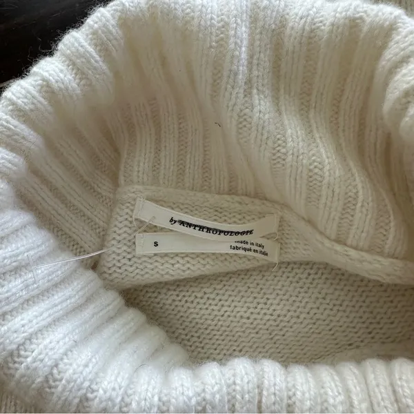 Anthropologie wool blend Cream turtleneck Sweater S Italy made - Image 8