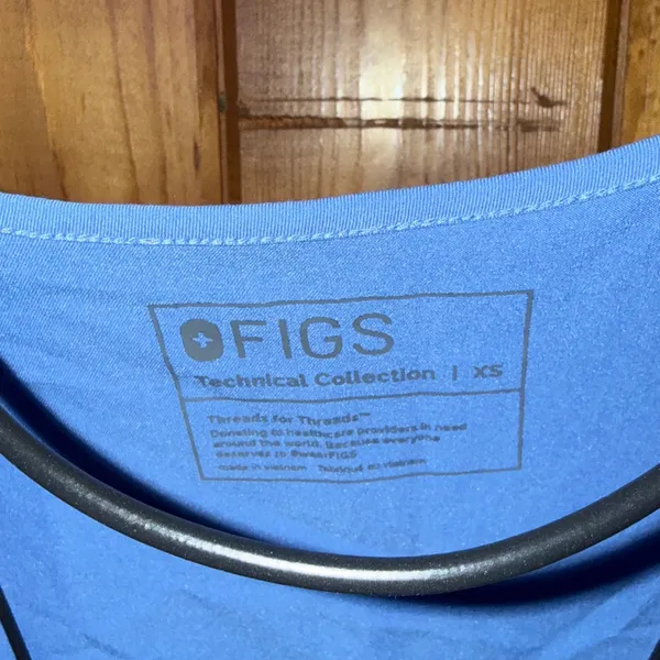 Figs V-Neck Short Sleeve Tee Figs Catarina One Pocket Scrub Top Light Blue XS - Image 5