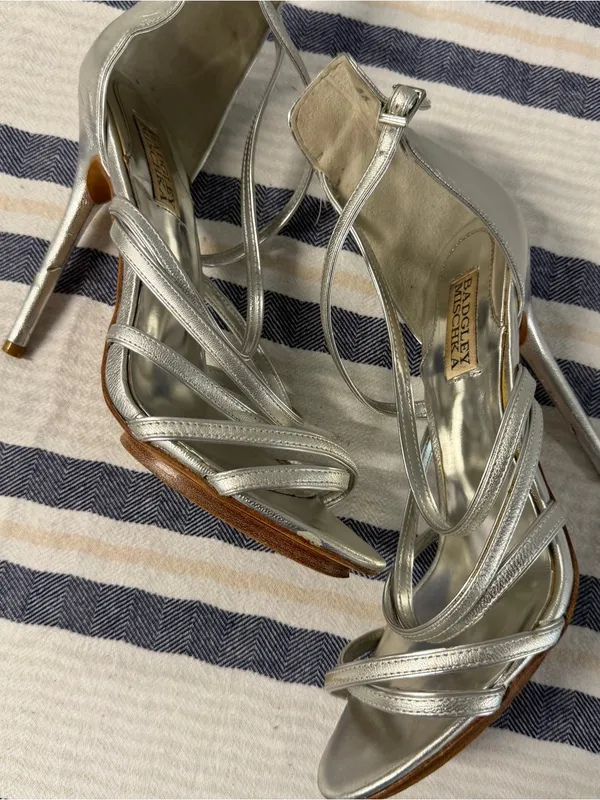 Badgley Mischka Silver Metallic Leather Strappy Stiletto Heels Evening Sandals - Image 8