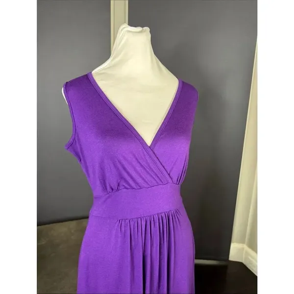 Women’s Woosea Sleeveless Purple V-Neck Maxi Dress Pockets Size S NWT - Image 2