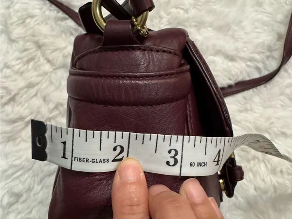 Coach Burgundy Leather Camera Crossbody with Gold Hardware - Image 12