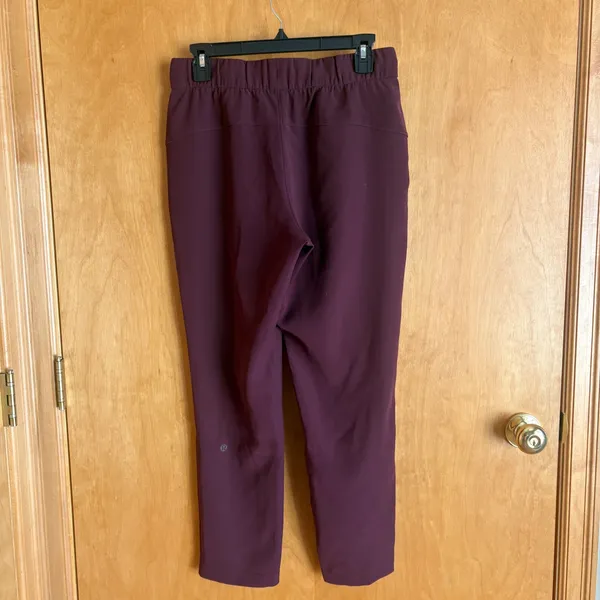 Lululemon On the Fly 7/8 Pant Womens 6‎ Burgundy Plum Drawstring Jogger - Image 2