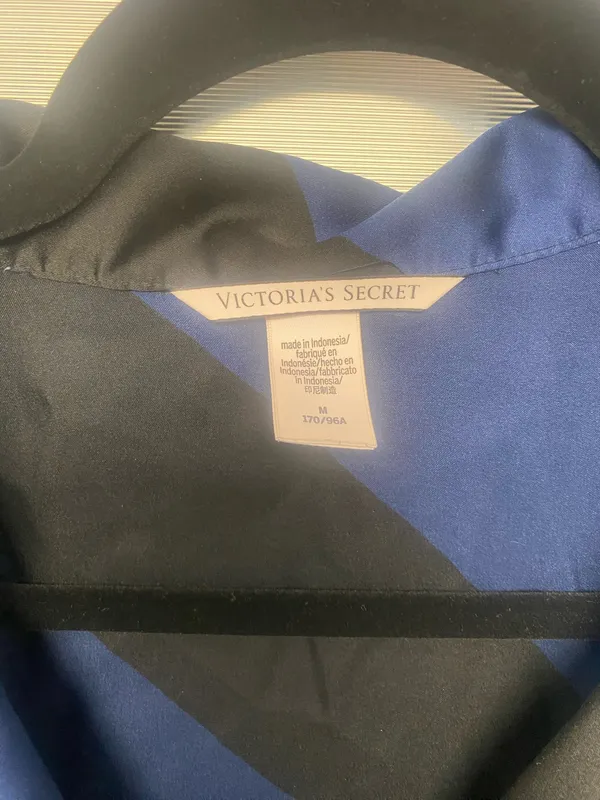 Victoria Secret Blue and Black Striped Pajama Set - Image 4