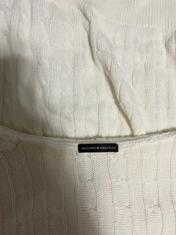 Brandy Melville Knit Zip-Up Sweater - Image 3