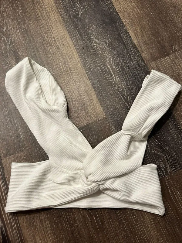 crop top  - Image 3