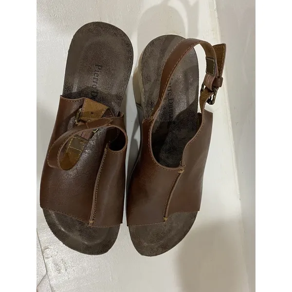 Pierre Dumas Brown VEGAN distressed Platform Wedge Open Toe Sandals Women's sz 9 - Image 3