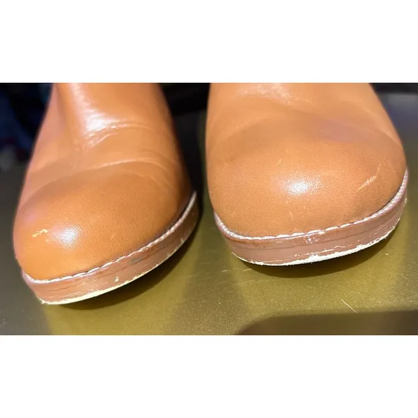 LANDS' END Woman’s Rowe Back-Zip High Heel Leather Booties size 10B - Image 7