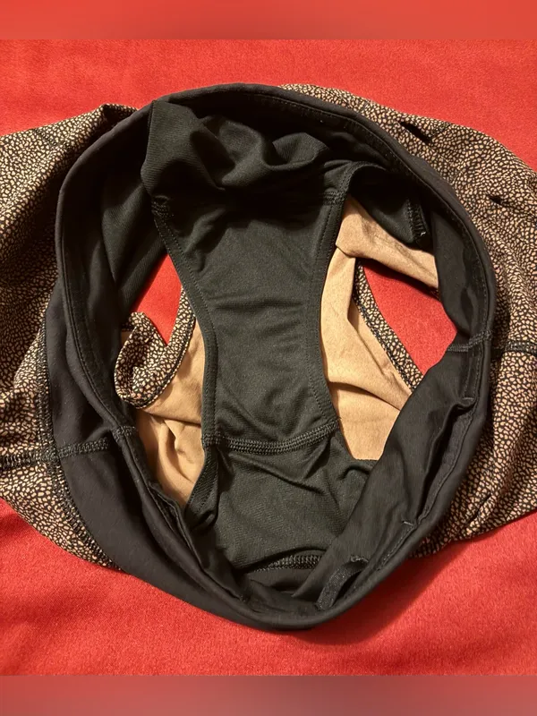 lululemon athletica Black Waistband Brown Speckled Running Shorts - Image 6