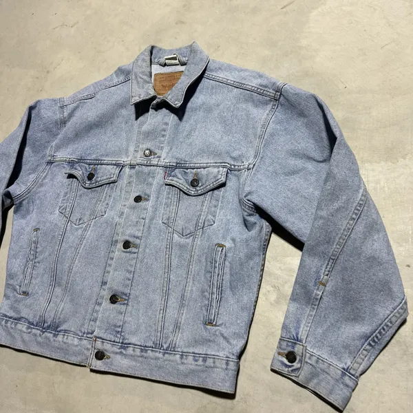 Levis 70507-4834 Denim Trucker Jacket Men's SZ M Light Wash 1992 Harley Patch - Image 10