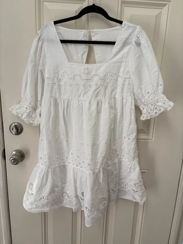 Forever That Girl Audrina Eyelet Dress Size Medium - Image 2