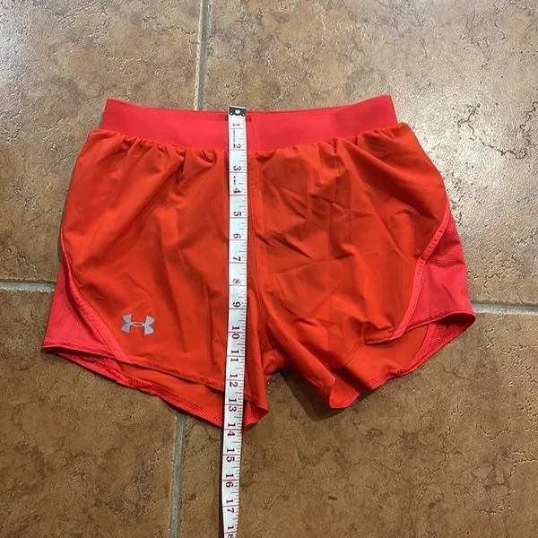 Under Armour ‎NWOT short women size XS - Image 9