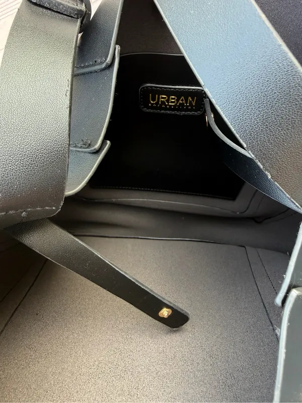 Urban Expressions Black Leather Shoulder Bag with Front Pocket - Image 4