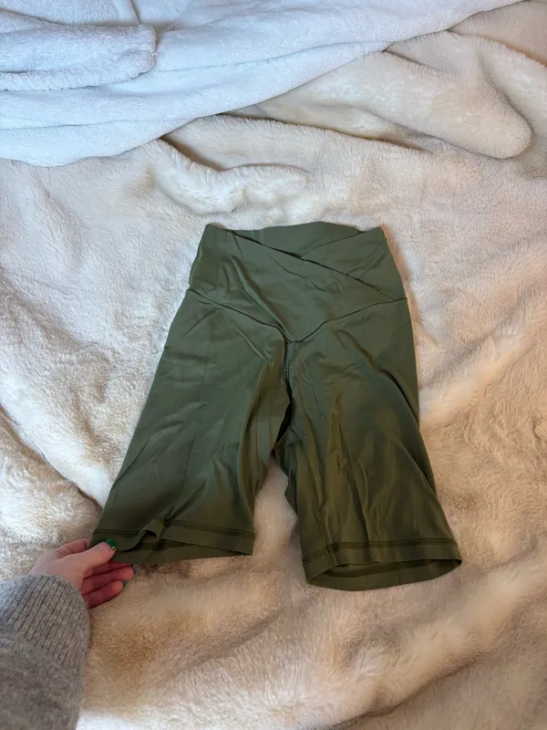 Aerie Biker Shorts Crossover - Image 3