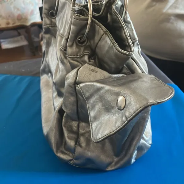 FINAL MARKDOWN metallic Women's Handbag - Image 2