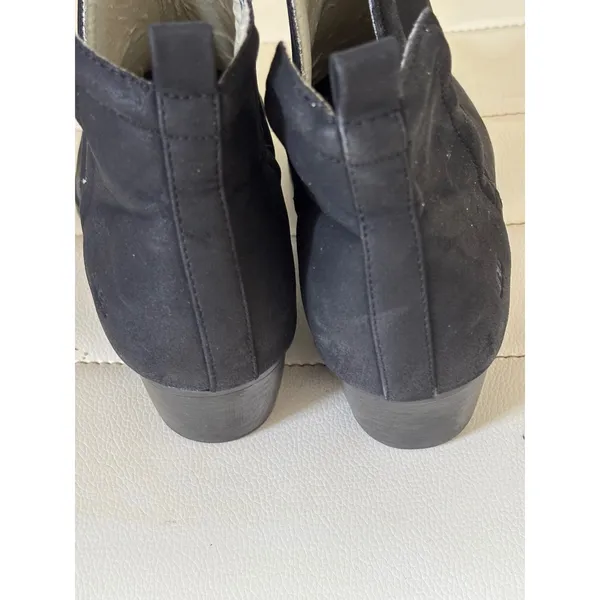 JBU by Jambu Parker Black Vegan Nubuck V-Cut Ankle Boots 9M JS17PKR01 - Image 3