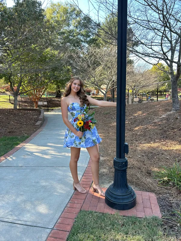 Camille La Vie Floral Dress Homecoming - Image 4